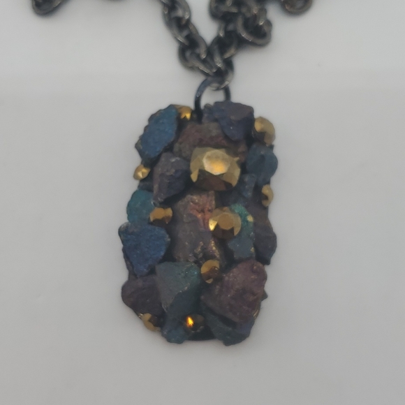 GILDED PEACOCK RHINESTONE DOG TAG NECKLACE - Picture 2 of 5